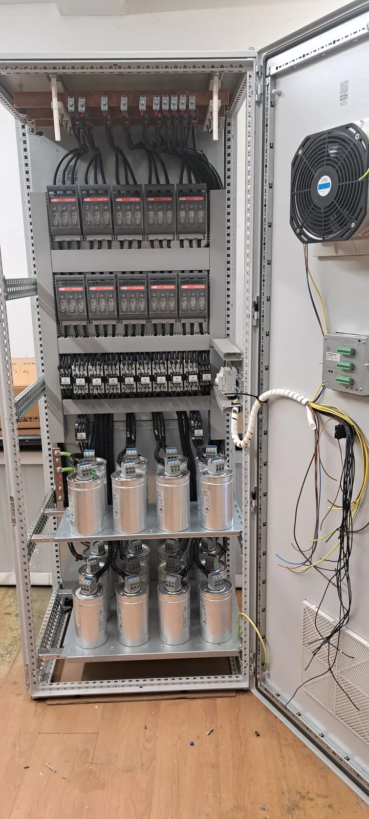 Orman za automatsku neprigušenu kompenzaciju 500 kVAr sa ventilacijom